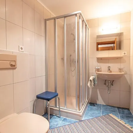 Alois Arnold Apartment *