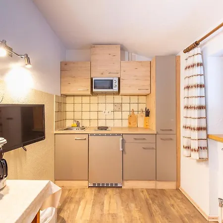 Alois Arnold Apartman
