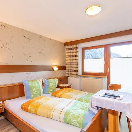 아파트 Alois Arnold 솔덴